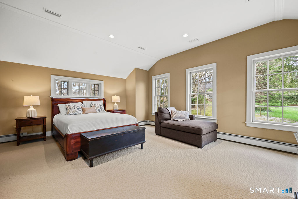 131 Tryon Street Glastonbury, CT 06073 - Photo 16 of 39