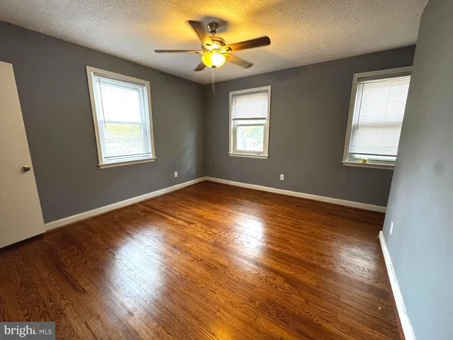 $1,995 | 3943 Pennsylvania Ave. Southeast, Unit B, Washington, DC 20020