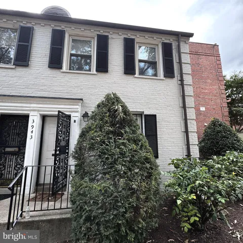 $1,995 | 3943 Pennsylvania Ave. Southeast, Unit B, Washington, DC 20020