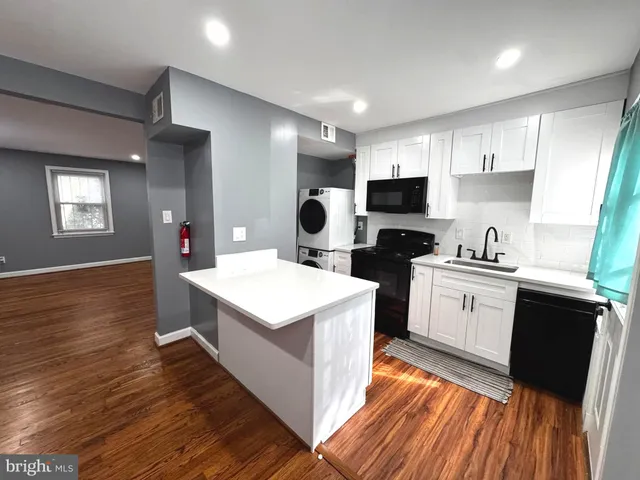 $1,995 | 3943 Pennsylvania Ave. Southeast, Unit B, Washington, DC 20020