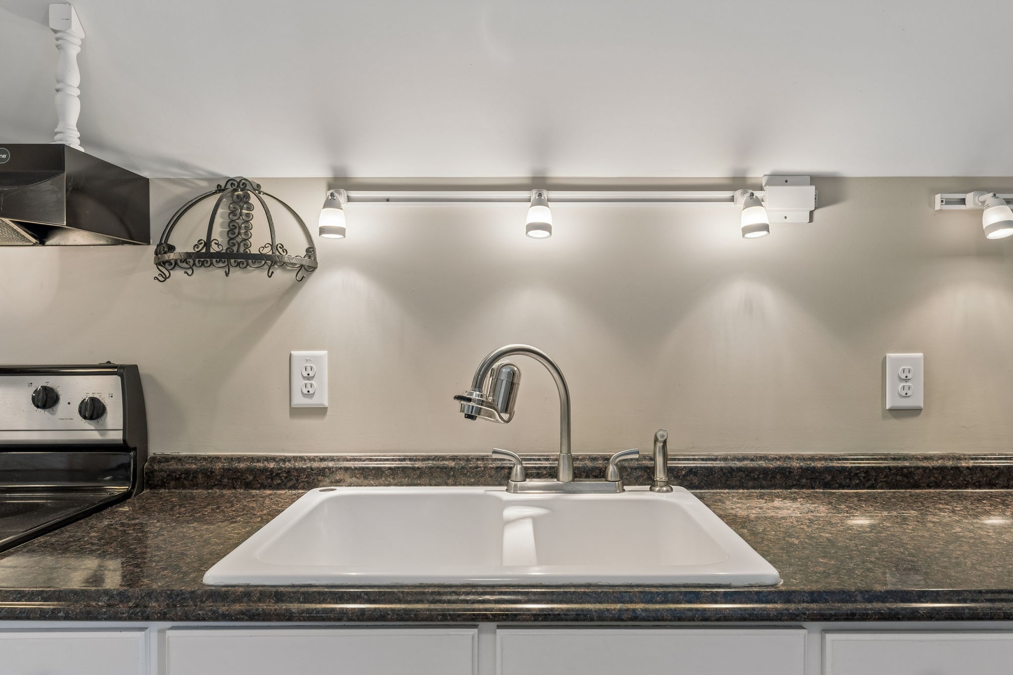 2305 Mustang Way Spring Hill, TN 37174 - Photo 40 of 88