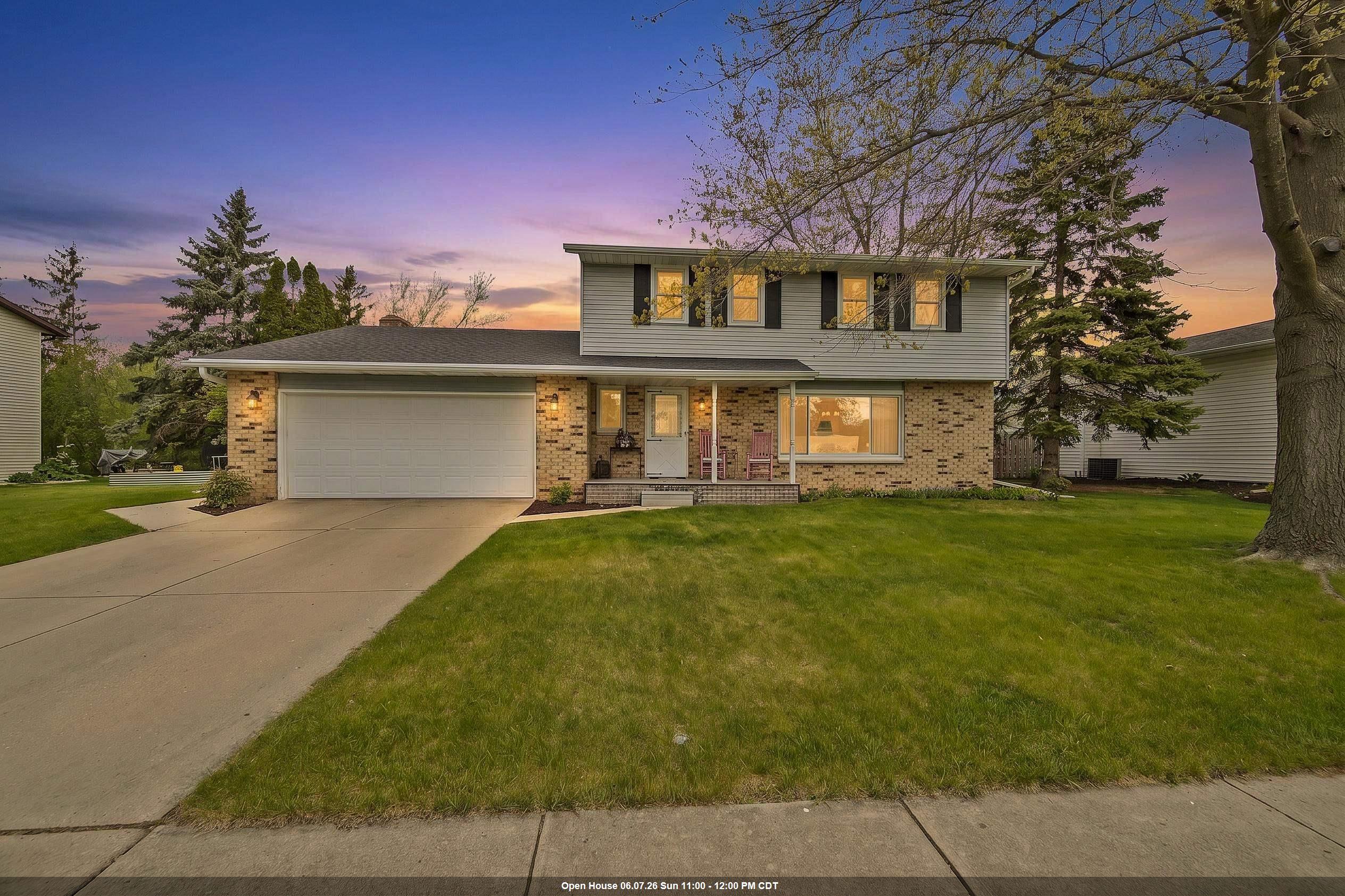 413 South Good Hope Road De Pere, WI 54115 - Photo 1 of 58