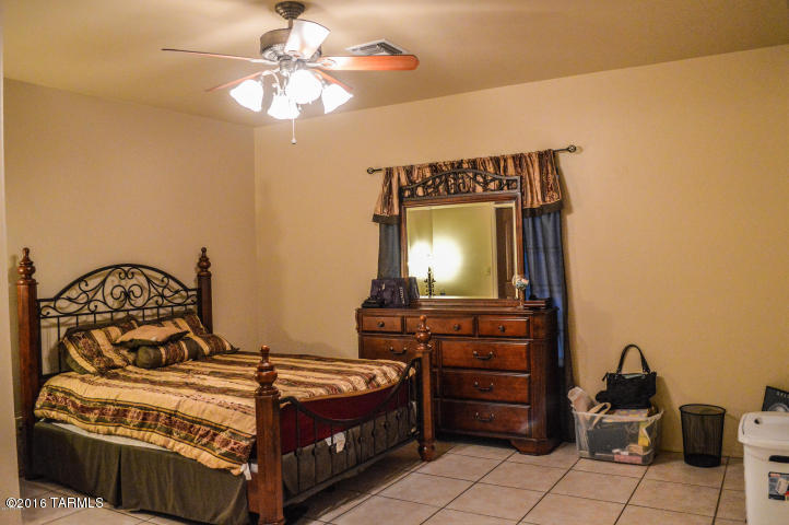 7985 North St Patrick Road Tucson, AZ 85741 - Photo 34 of 45 Gallery Image 34