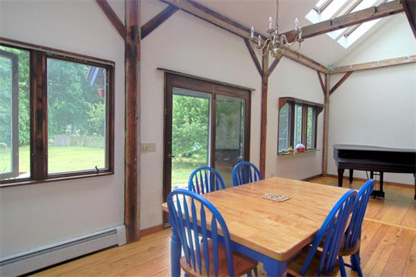43 Kilbourn Road Lancaster, MA 01523 - Photo 12 of 25