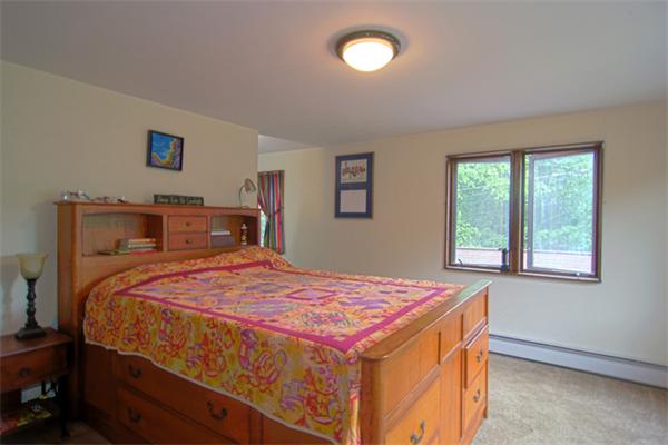 43 Kilbourn Road Lancaster, MA 01523 - Photo 13 of 25