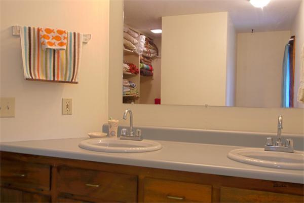 43 Kilbourn Road Lancaster, MA 01523 - Photo 19 of 25