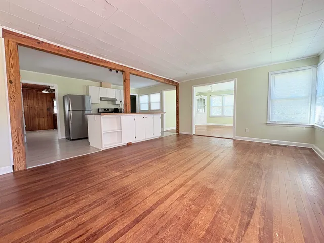 $1,850 | 3022 Livingston Road, Tallahassee, FL 32303