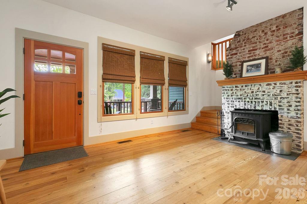 49 Miner Street Brevard, NC 28712 - Photo 6 of 47