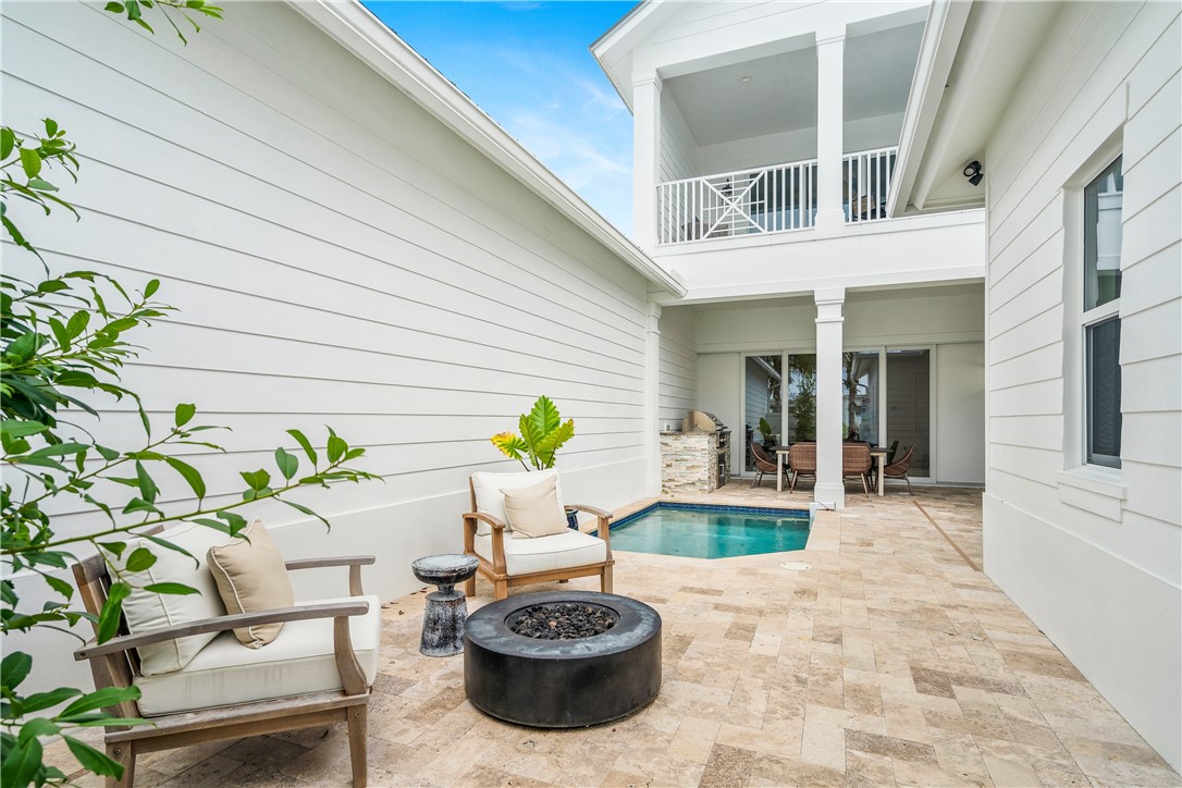 45 Strand Drive Vero Beach, FL 32963 - Photo 4 of 36