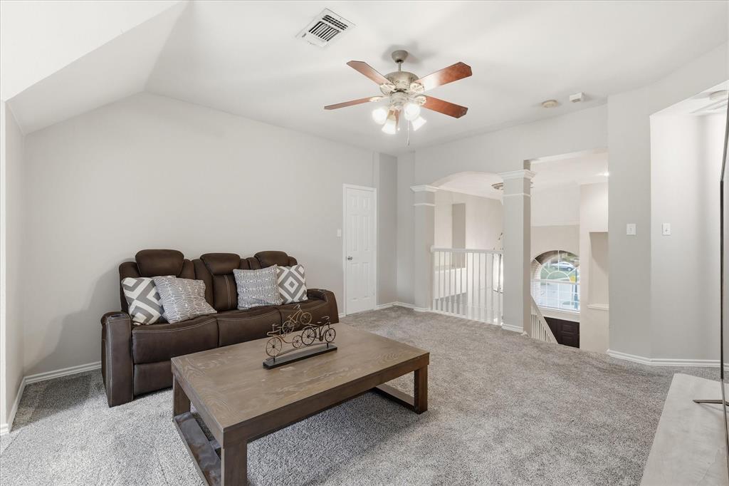 1674 Knoll Ridge Circle Corinth, TX 76210 - Photo 25 of 34