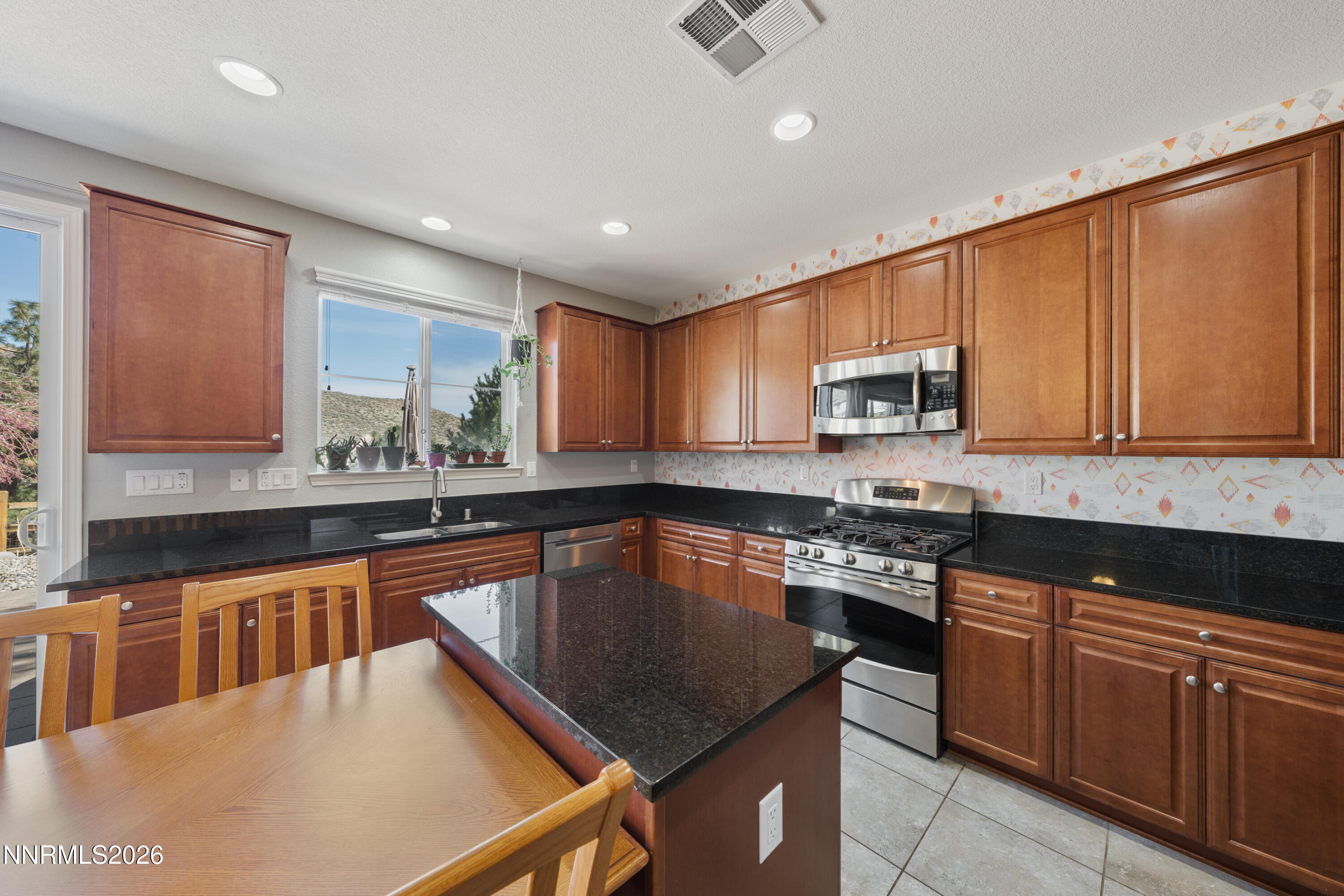 2784 Peavine Creek Road Reno, NV 89523 - Photo 13 of 49 A7V05906