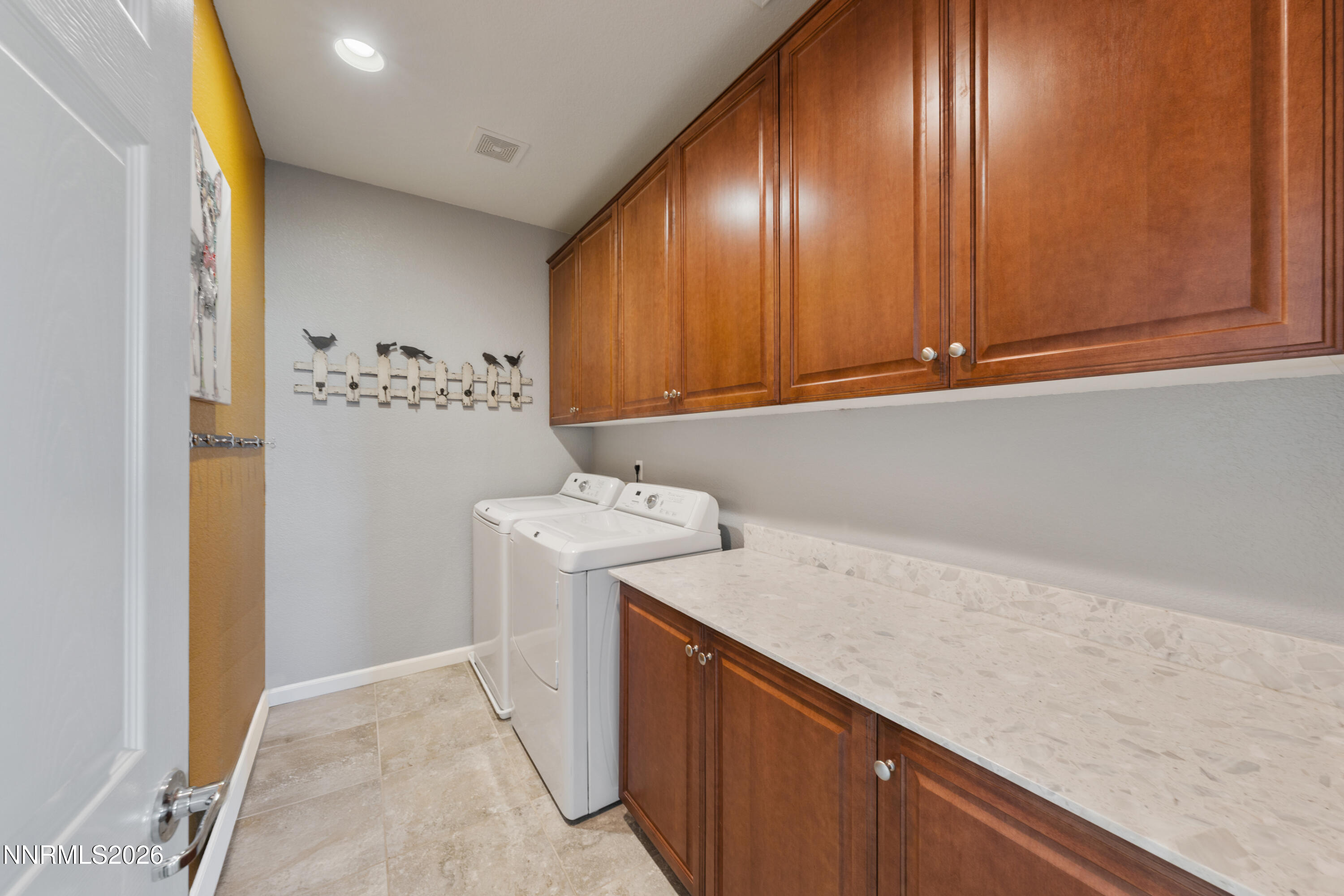 2784 Peavine Creek Road Reno, NV 89523 - Photo 35 of 49 A7V05996