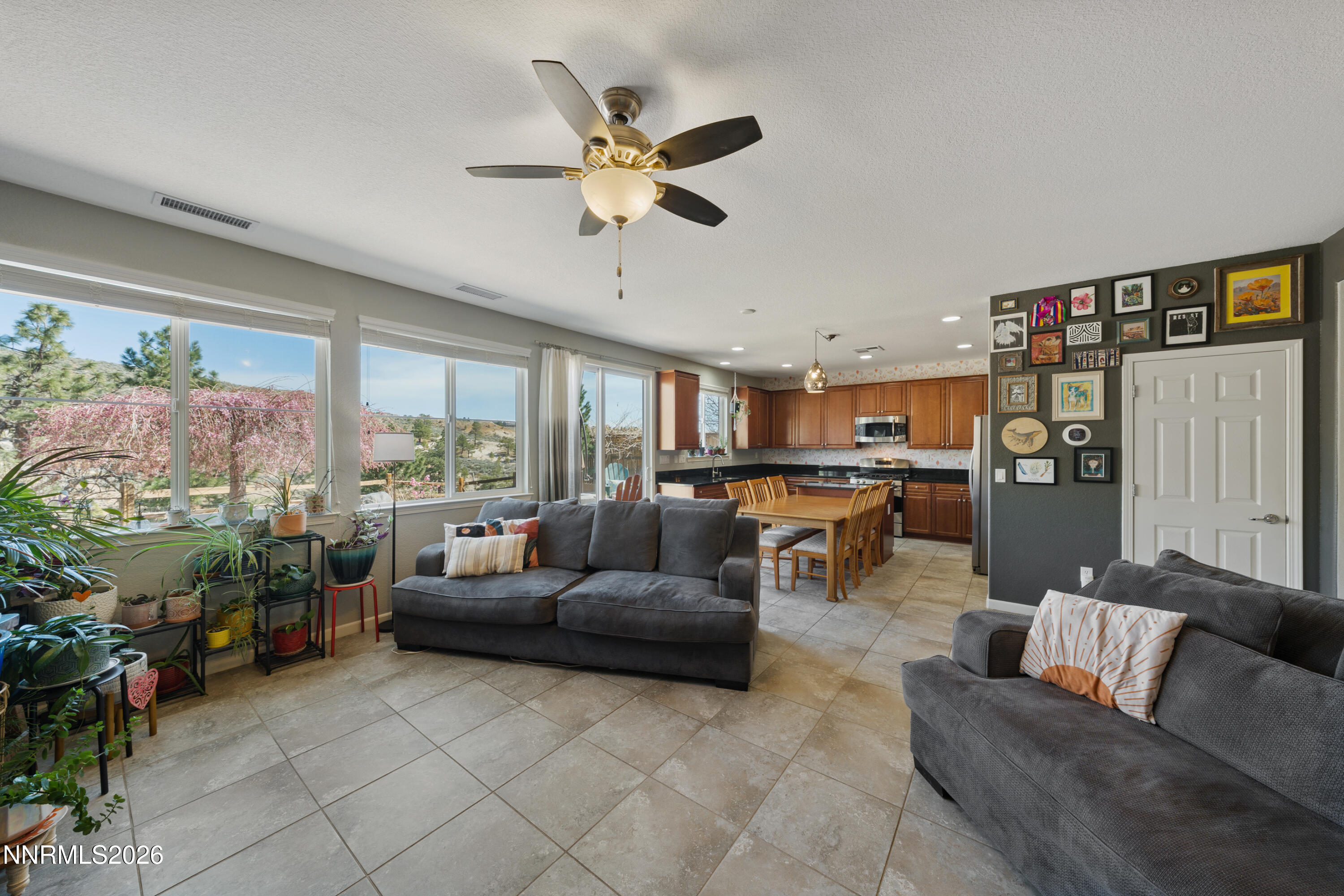 2784 Peavine Creek Road Reno, NV 89523 - Photo 9 of 49 A7V05876