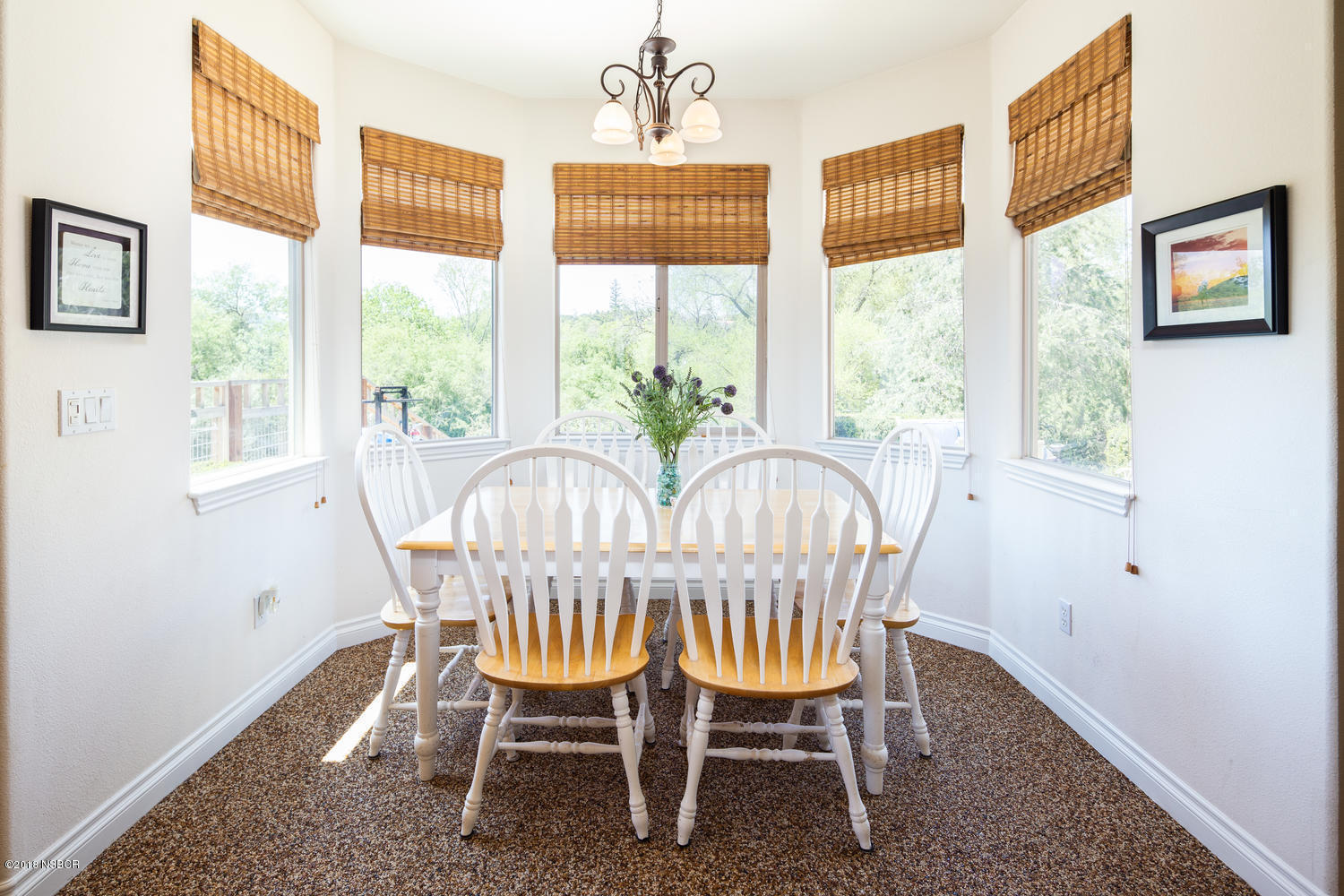 591 Ranch Road Solvang, CA 93463 - Photo 10 of 22 Breakfast nook