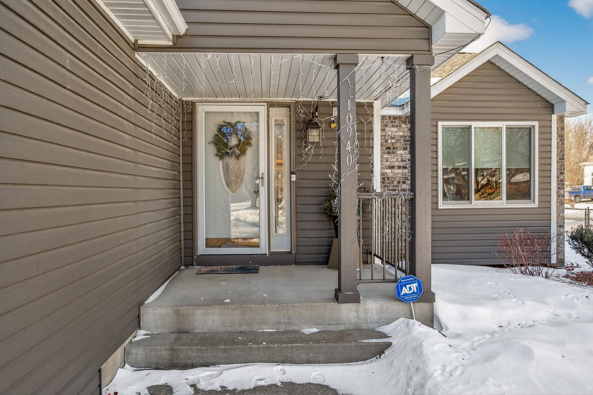 10940 Xeon Street Northwest Coon Rapids, MN 55433 - Photo 4 of 26