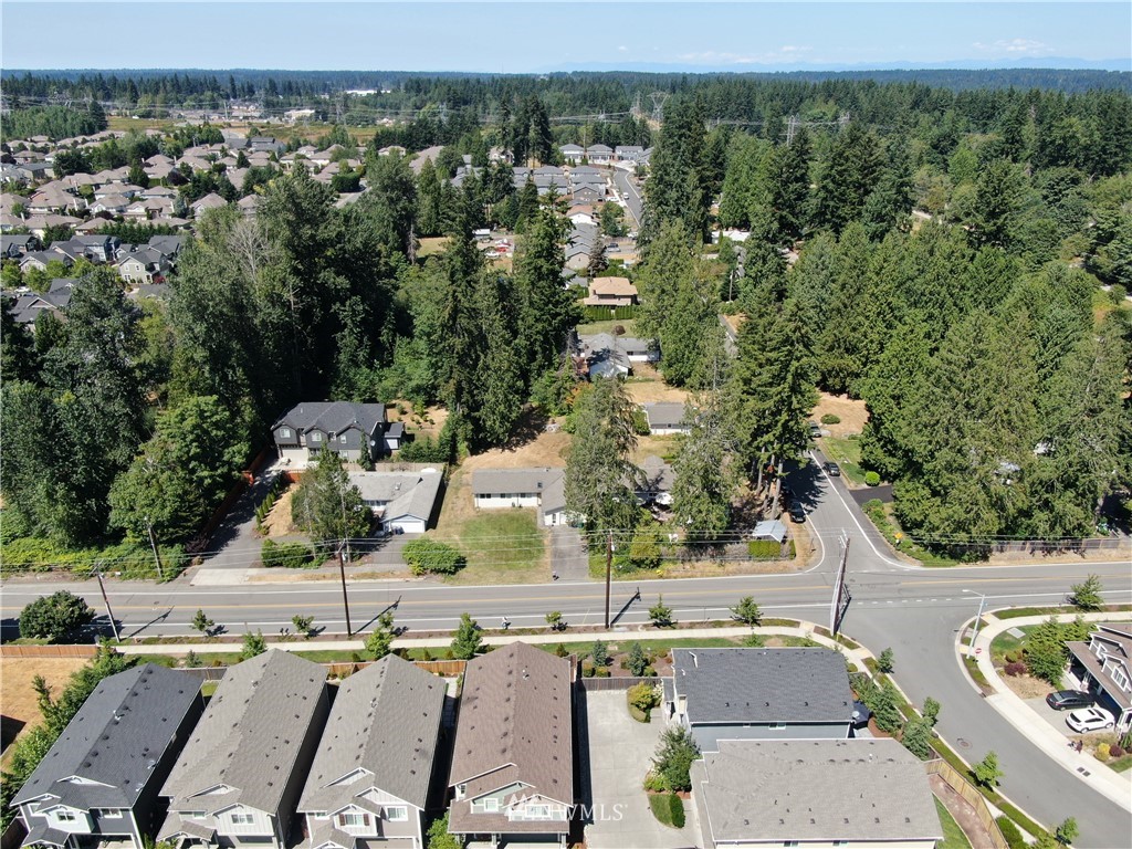 4117 212th Street Southeast Bothell, WA 98021 - Photo 29 of 32 an aerial view of multiple house
