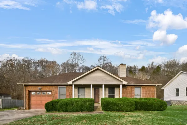 $1,500 | 3416 Clearwater Drive, Clarksville, TN 37042