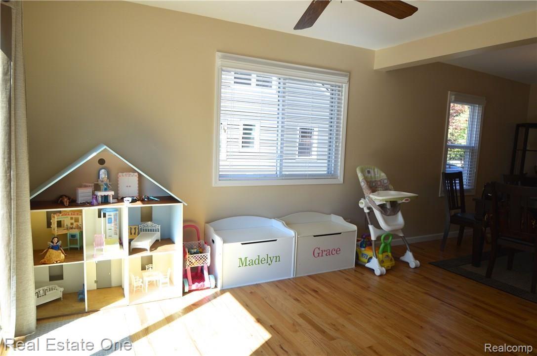 2141 Franklin Road Berkley, MI 48072 - Photo 9 of 25 DSC_0063.jpg