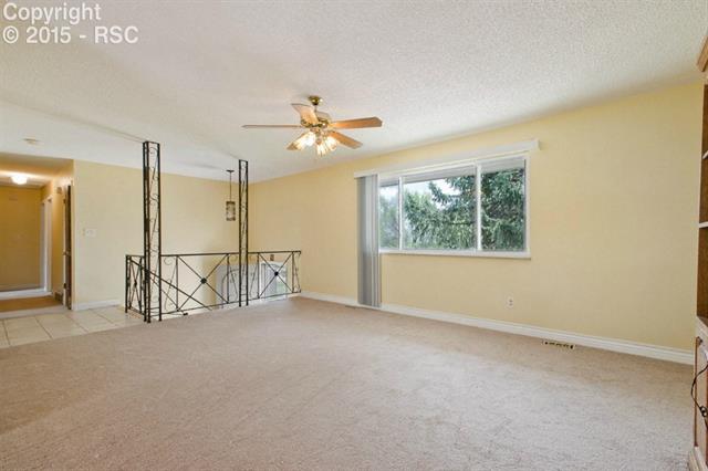 5120 Rocking R Drive Colorado Springs, CO 80915 - Photo 11 of 36