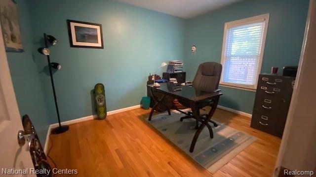 1736 Croft Road Birmingham, MI 48009 - Photo 10 of 24