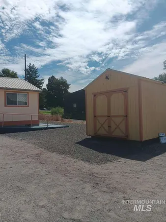 $389,000 | 269 South State Street, Hagerman, ID 83332