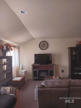 $389,000 | 269 South State Street, Hagerman, ID 83332