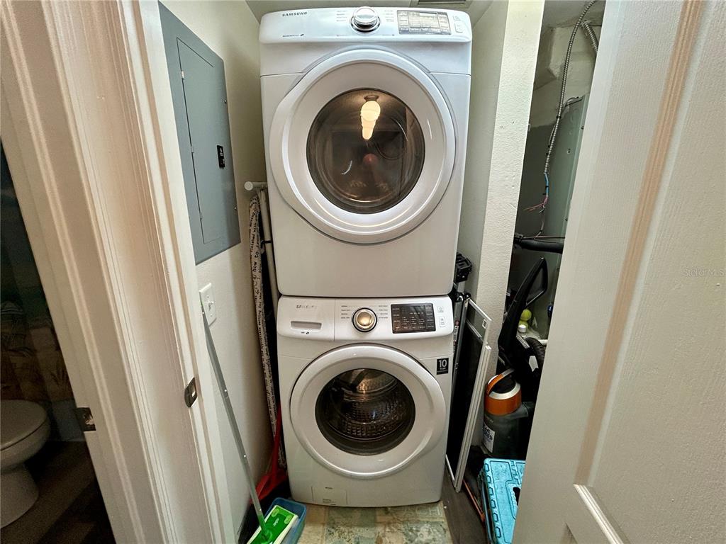 2296 Monaco Lane, Unit 16 Clearwater, FL 33763 - Photo 30 of 53