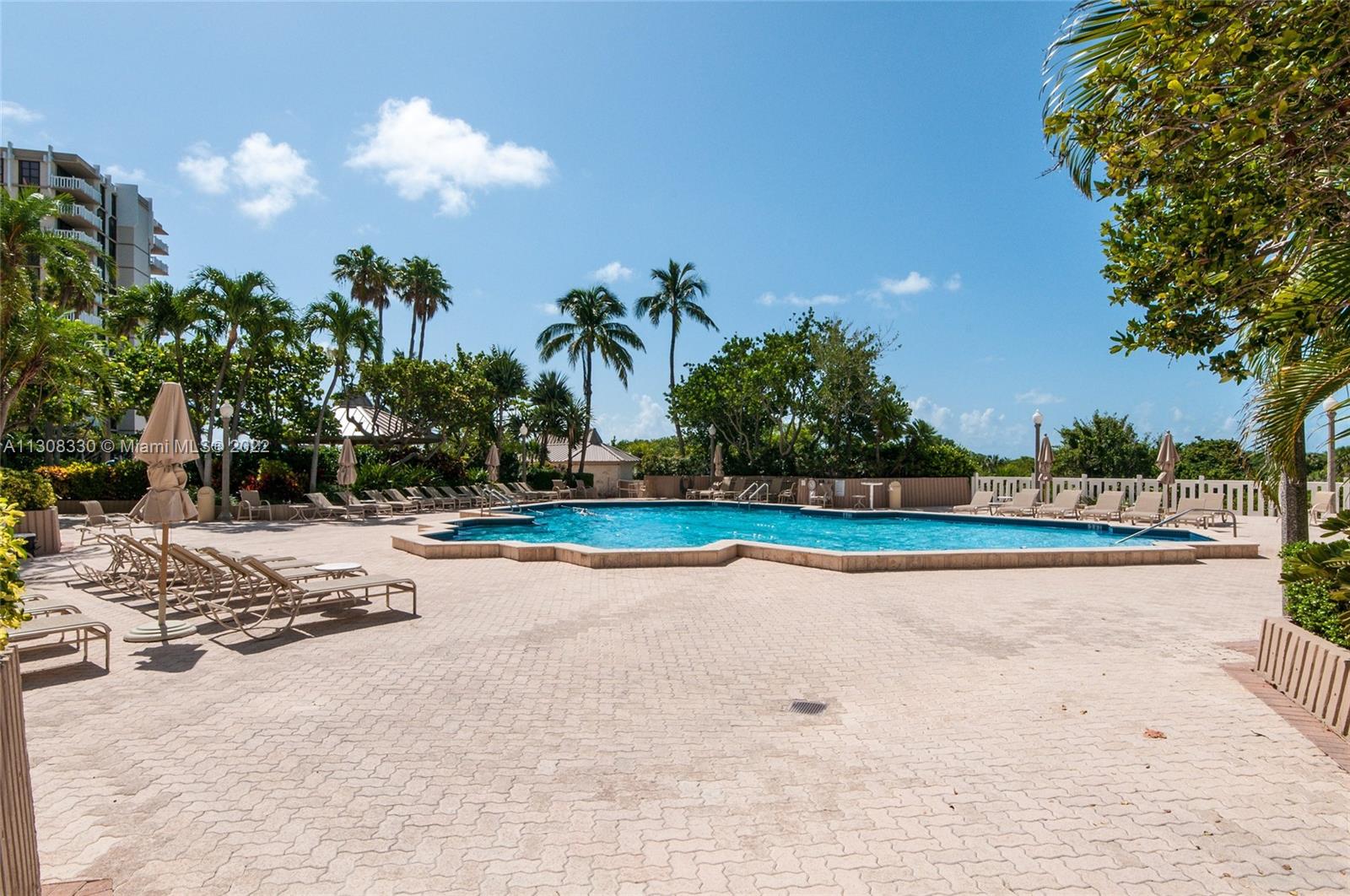 1121 Crandon Boulevard, Unit E1101 Key Biscayne, FL 33149 - Photo 24 of 31 a view of a basket ball ground