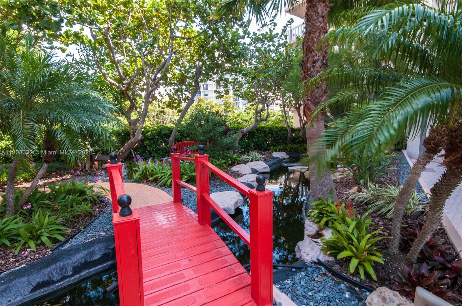 1121 Crandon Boulevard, Unit E1101 Key Biscayne, FL 33149 - Photo 25 of 31