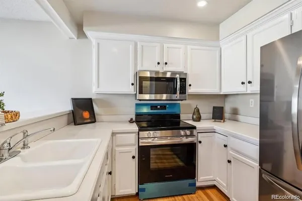 $3,200 | 2901 West Long Drive, Unit G, Littleton, CO 80120