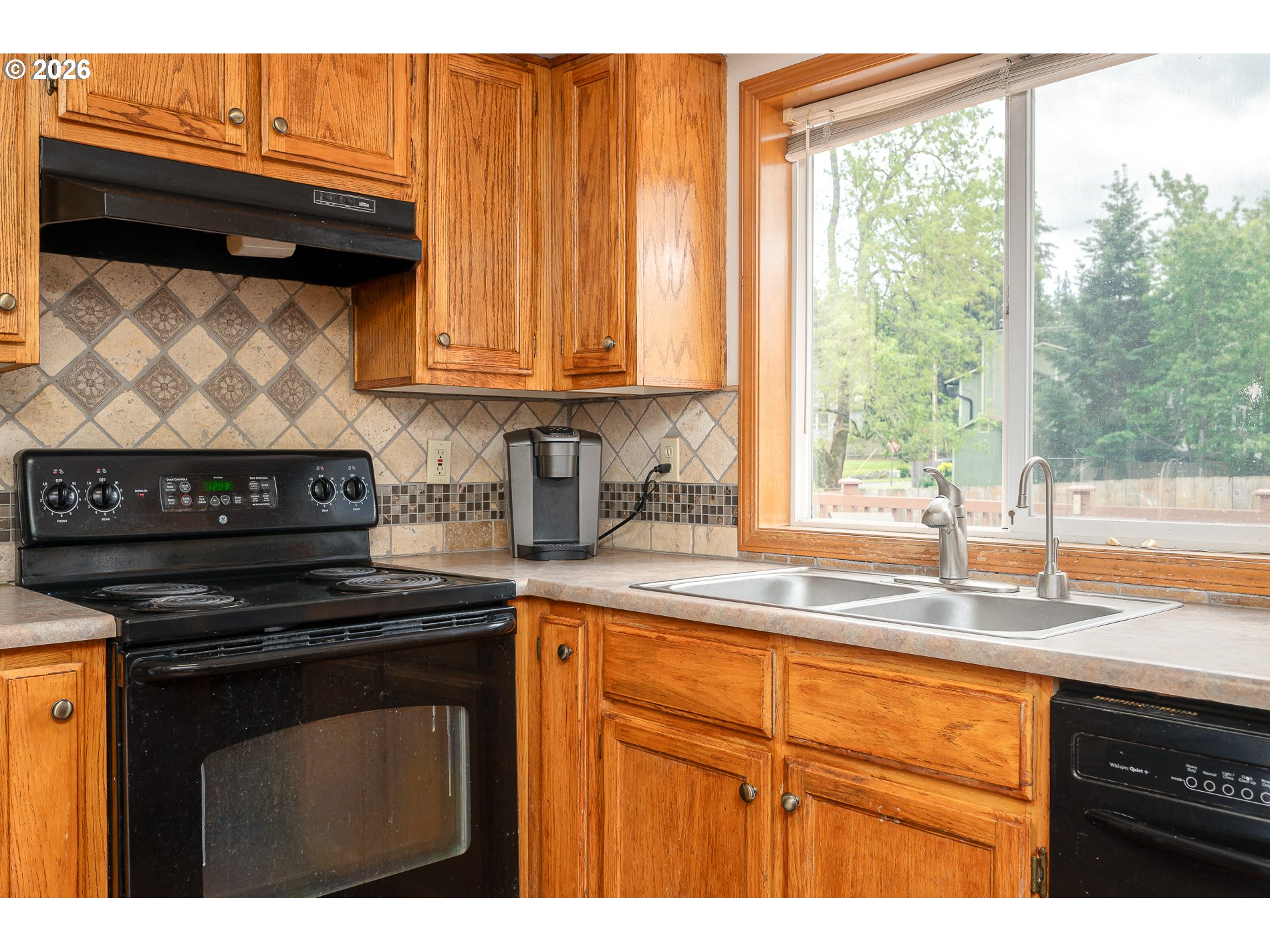 11240 Southeast Cranberry Loop Clackamas, OR 97015 - Photo 14 of 48