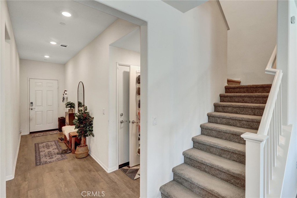 31214 Linden Flower Road Winchester, CA 92596 - Photo 3 of 39