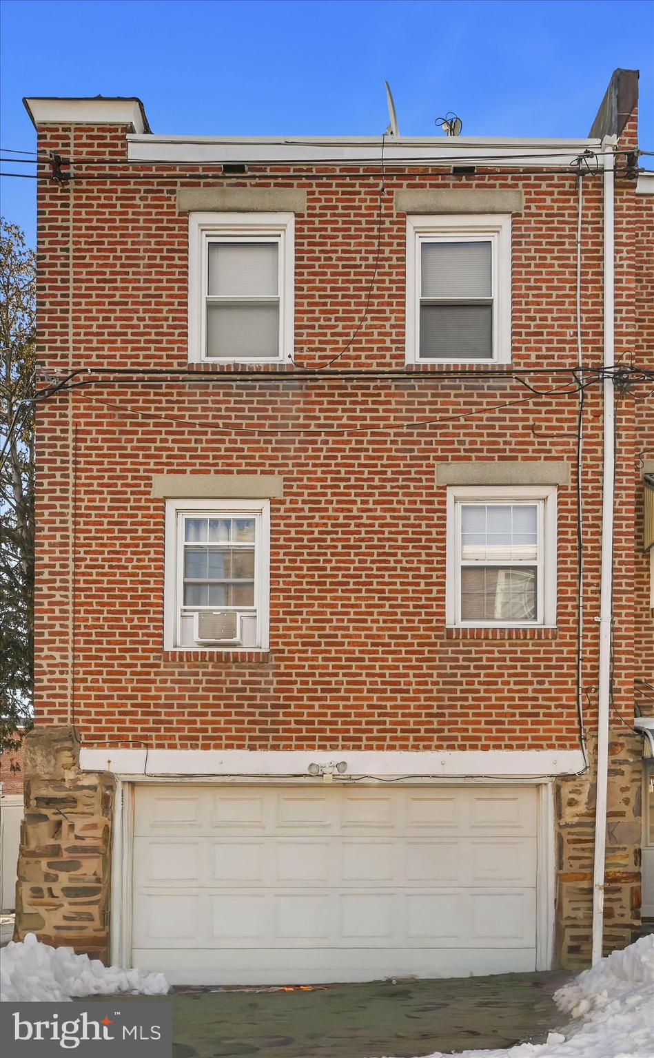 856 Eaton Road Drexel Hill, PA 19026 - Photo 26 of 27 Exterior Back