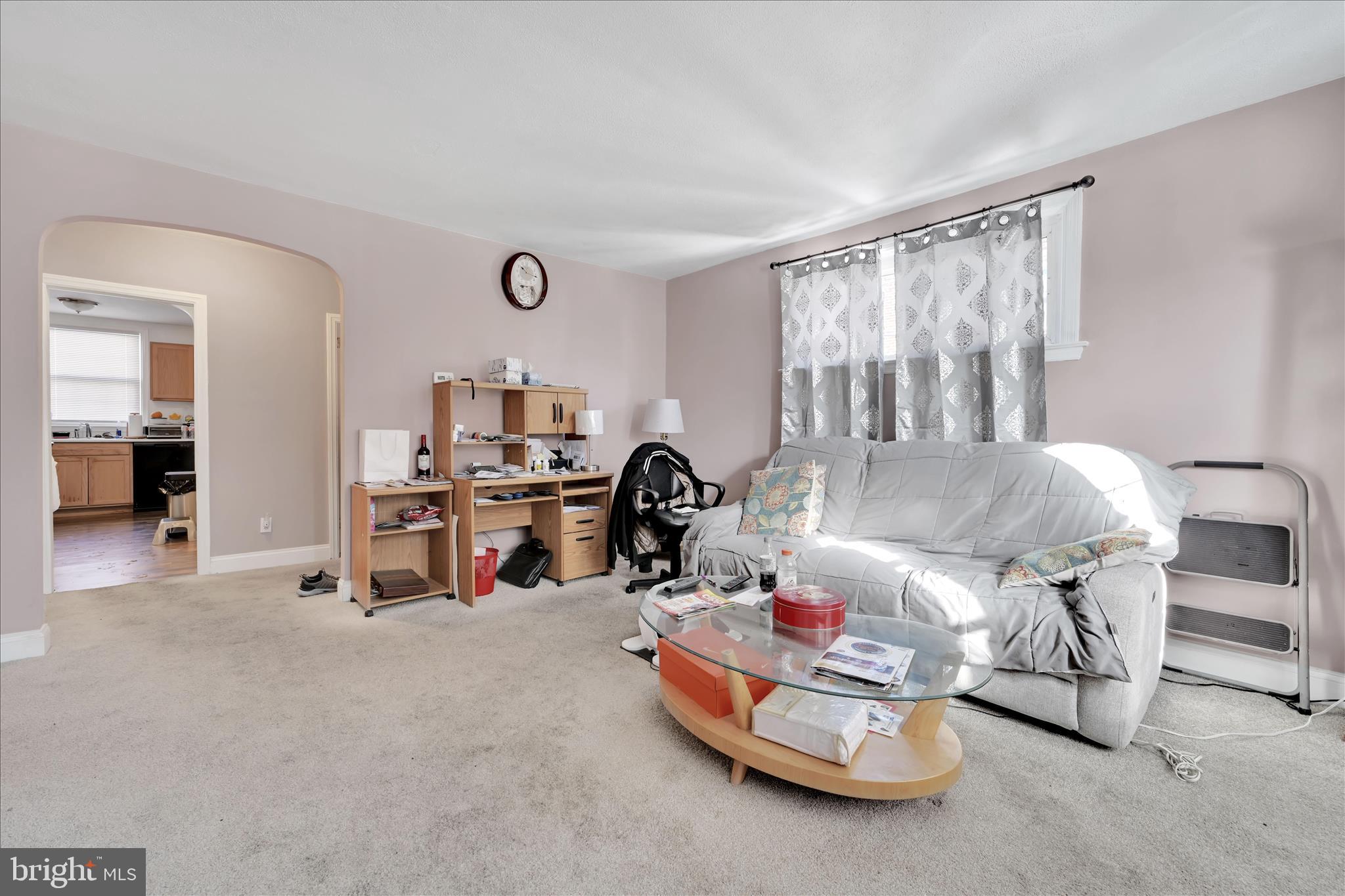 856 Eaton Road Drexel Hill, PA 19026 - Photo 7 of 29 Apartment 1 - Living Area