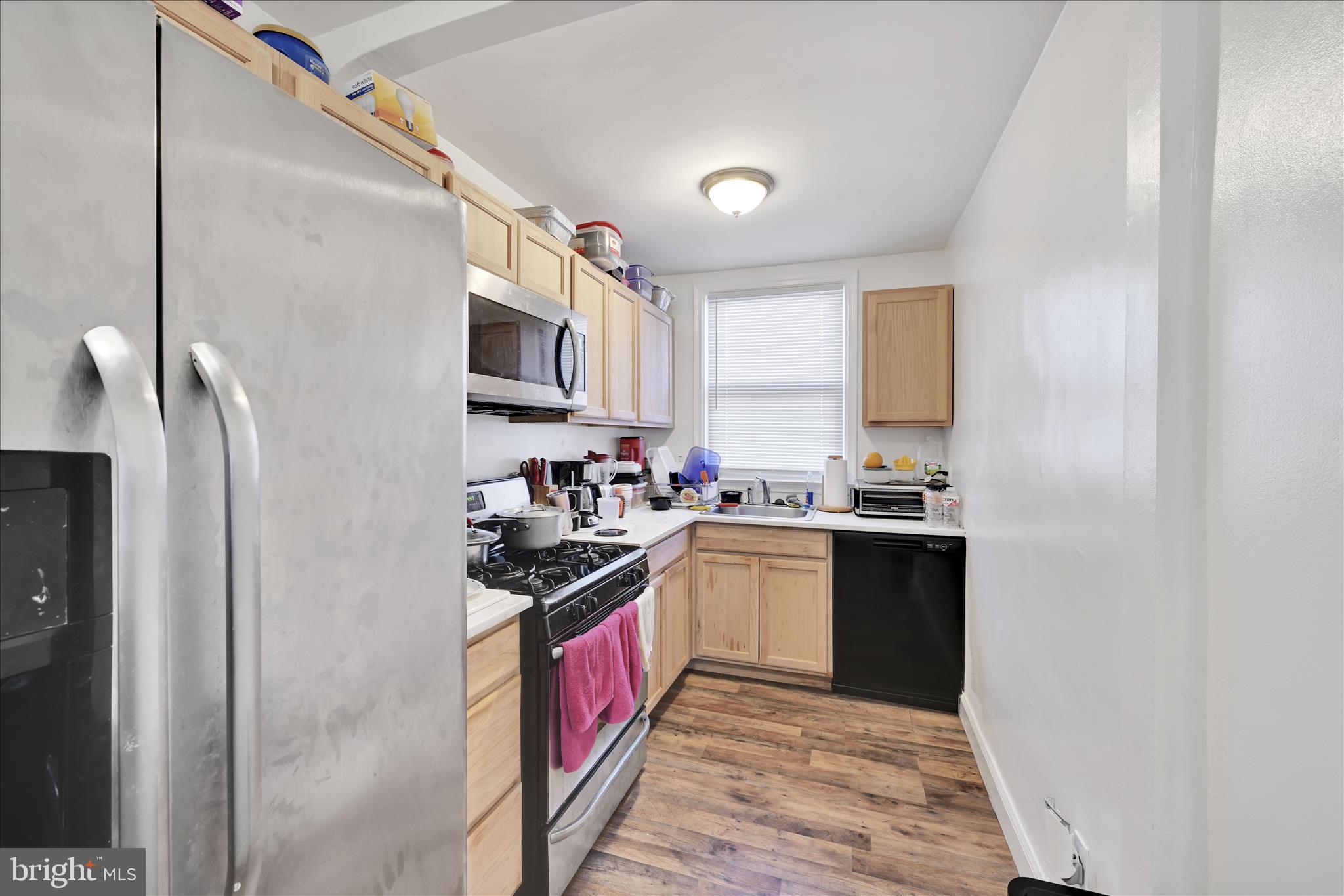 856 Eaton Road Drexel Hill, PA 19026 - Photo 8 of 29 Apartment 1 - Kitchen