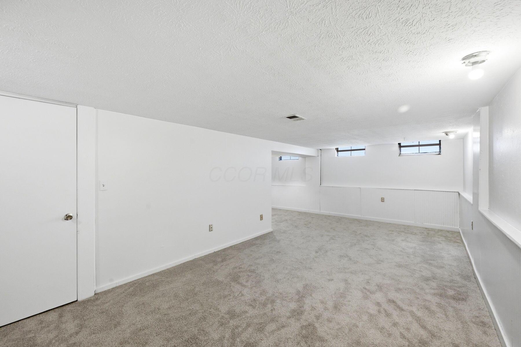 180 Landover Road Columbus, OH 43230 - Photo 55 of 60 finished basement