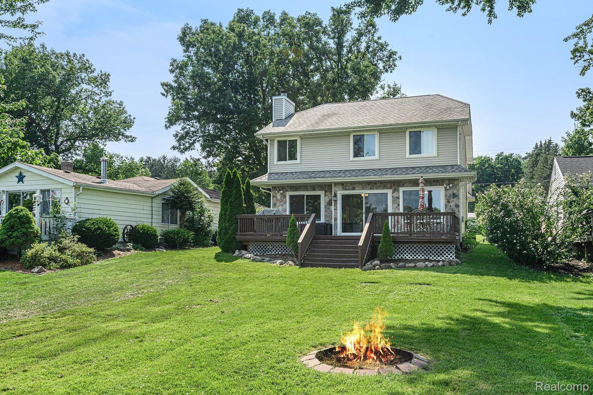 5944 Bullard Road Fenton, MI 48430 - Photo 23 of 37 26.jpg