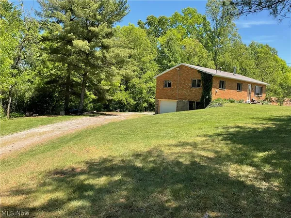$168,000 | 485 Grant Hill Road, Davisville, WV 26142