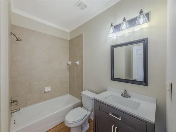 $889,500 | 792 Grassmeade Way, Snellville, GA 30078