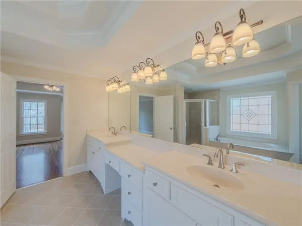 $889,500 | 792 Grassmeade Way, Snellville, GA 30078