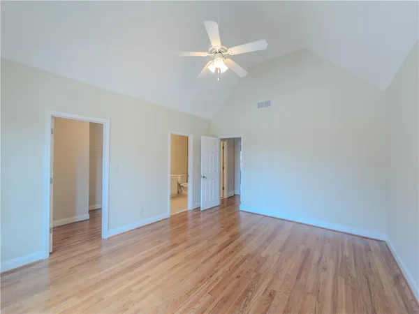 $889,500 | 792 Grassmeade Way, Snellville, GA 30078