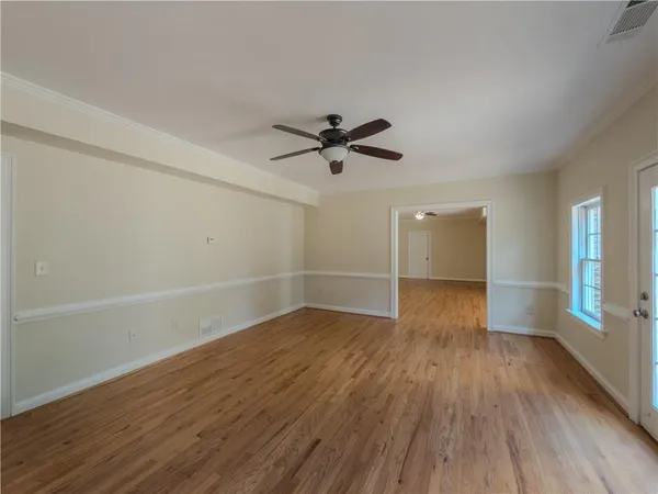 $889,500 | 792 Grassmeade Way, Snellville, GA 30078