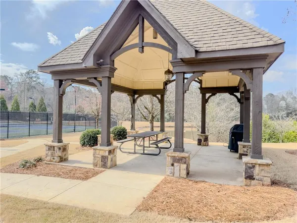 $889,500 | 792 Grassmeade Way, Snellville, GA 30078