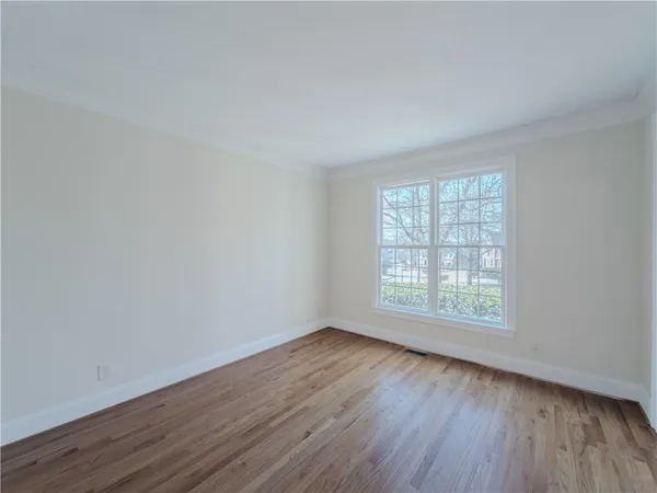 $889,500 | 792 Grassmeade Way, Snellville, GA 30078