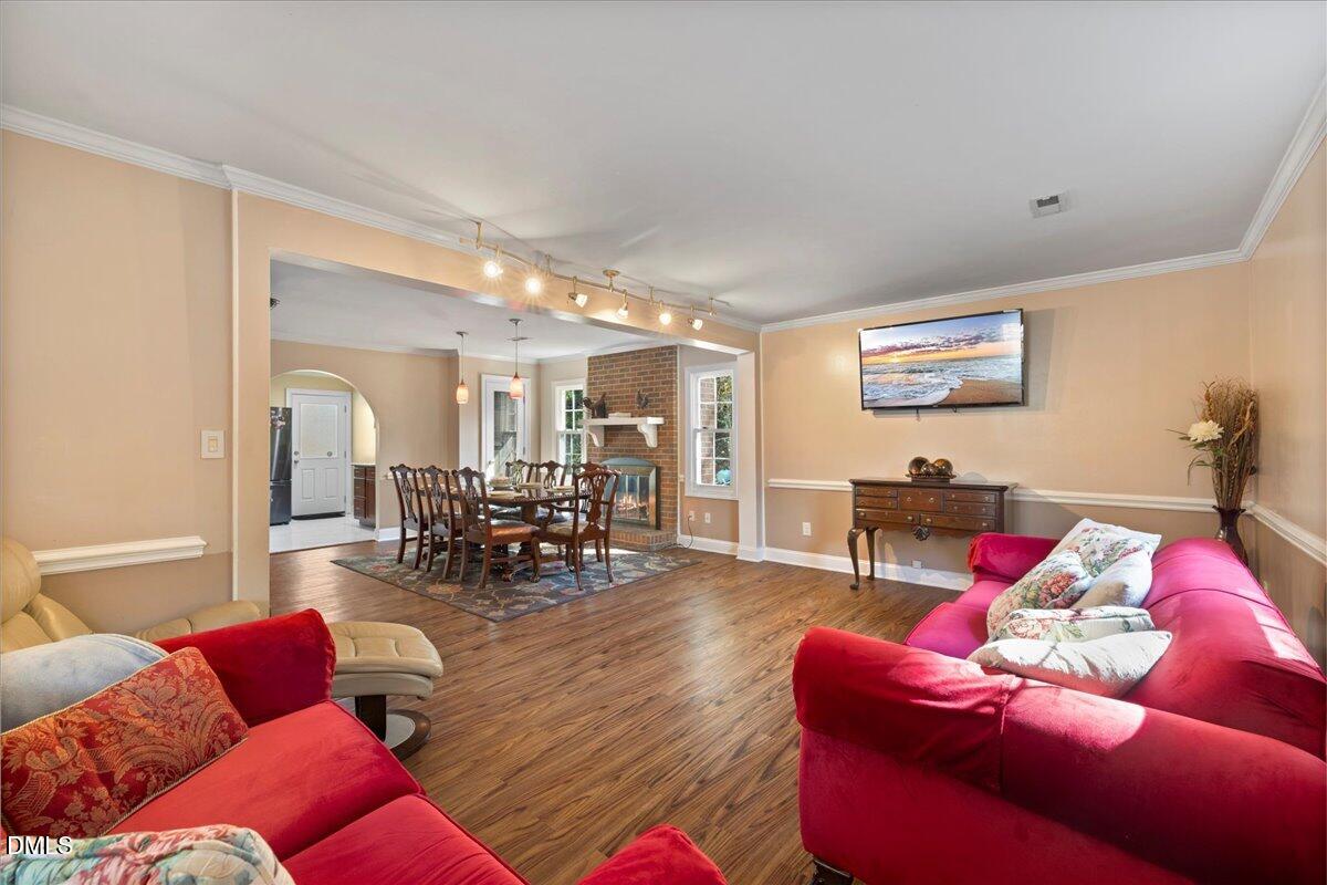 2323 Buckingham Road Burlington, NC 27217 - Photo 23 of 33 a living room with furniture and a couch