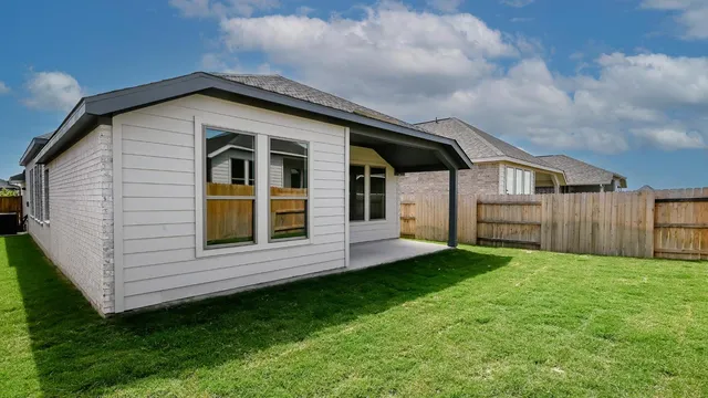 $359,900 | 136 Endurance Drive, Kyle, TX 78640