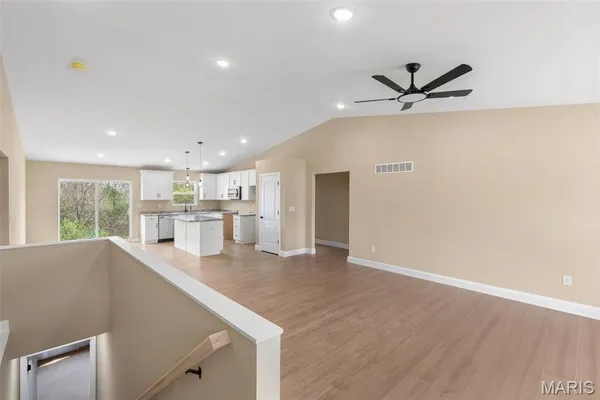 $355,000 | 504 Summer Hill Lane, Washington, MO 63090