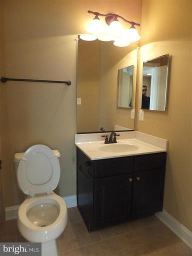 4203 Colonial Road Pikesville, MD 21208 - Photo 22 of 30 Bath from similar property