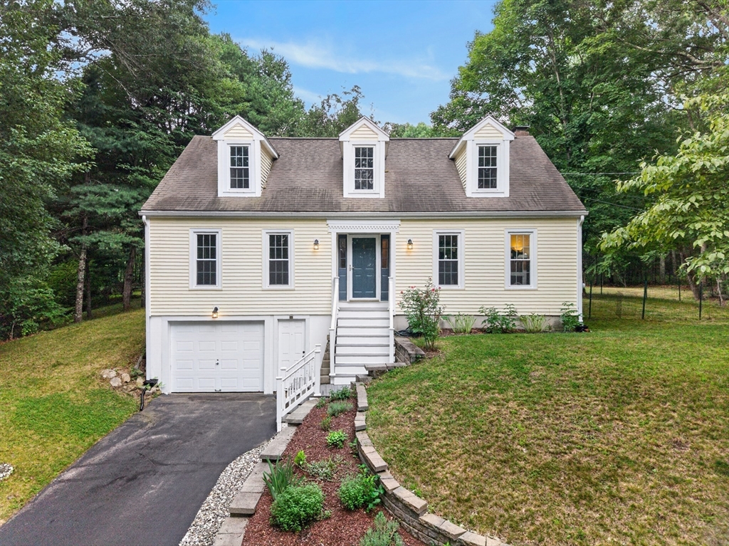 81 Moon Hill Road Northbridge, MA 01534 - Photo 2 of 42 Gallery Image 2