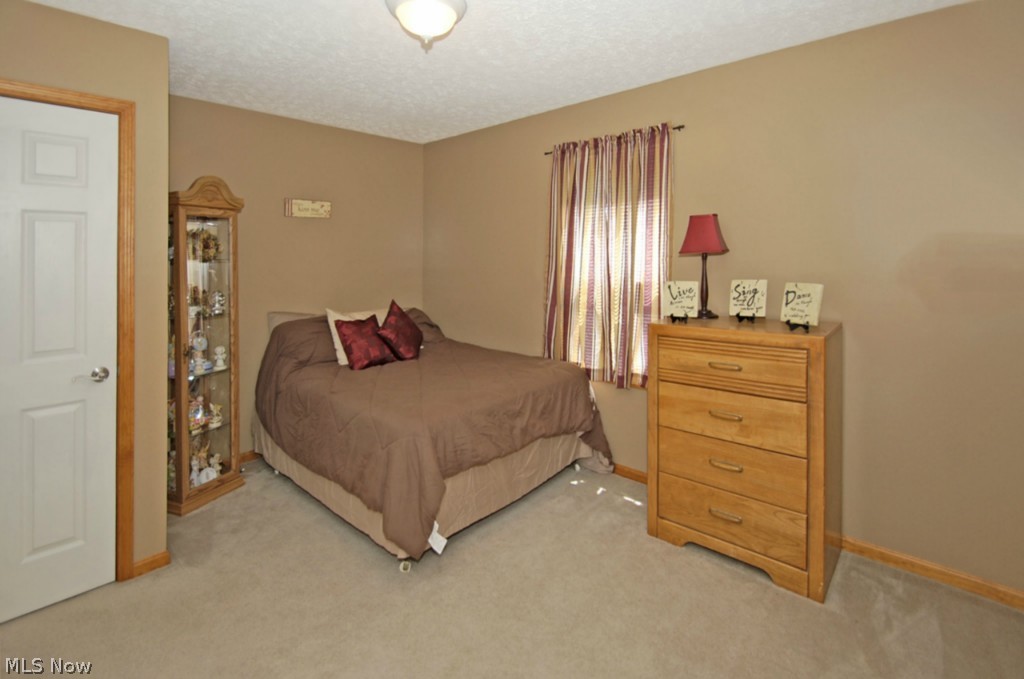 33983 Harding Avenue North Ridgeville, OH 44039 - Photo 19 of 25 Gallery Image 19